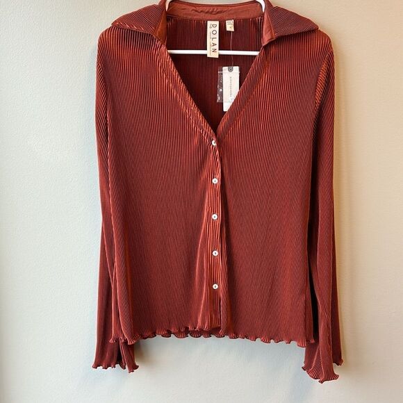 dolan Tops - Dolan NWT blouse long sleeve button down orange rust medium